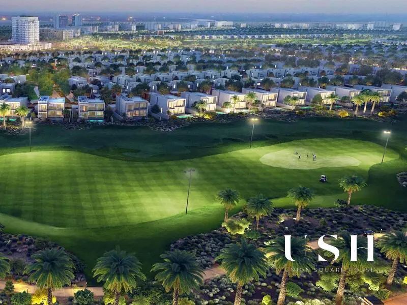 golf-course-view-spacious-layout-prime-location.webp