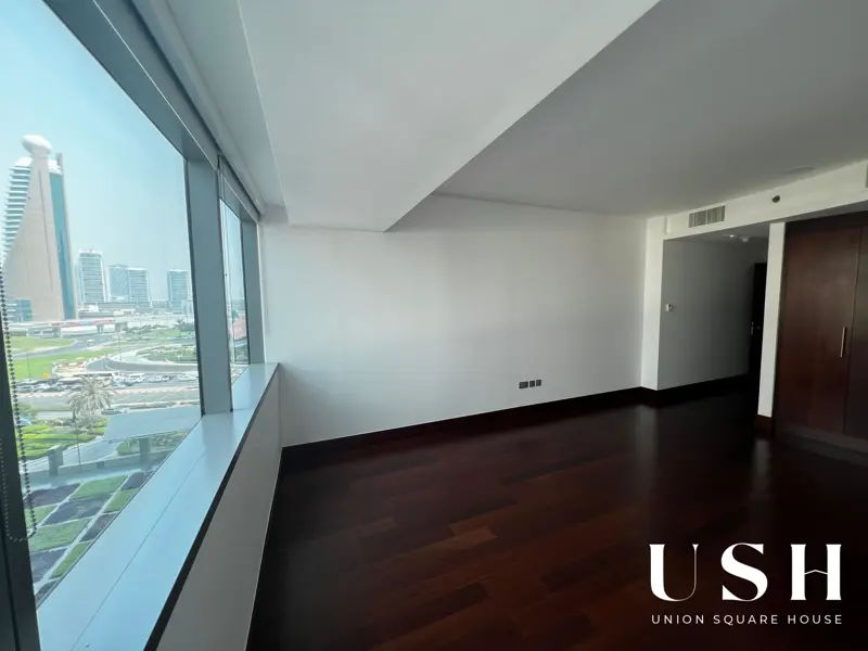 high-end-living-investment-opportunity-4br.webp