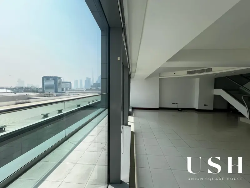 high-end-living-investment-opportunity-4br.webp