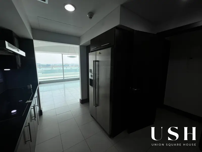 high-end-living-investment-opportunity-4br.webp