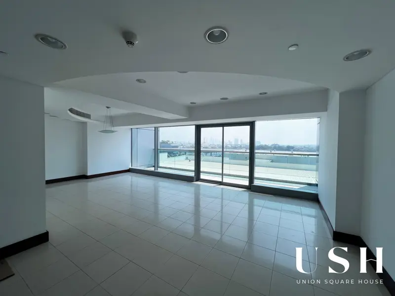 high-end-living-investment-opportunity-4br.webp
