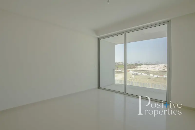 high-end-luxurious-villaprivate-poolburj-k-view.webp