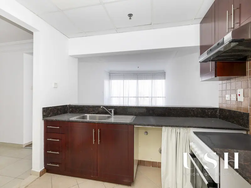 high-floor-big-layout-vacant-view-today.webp