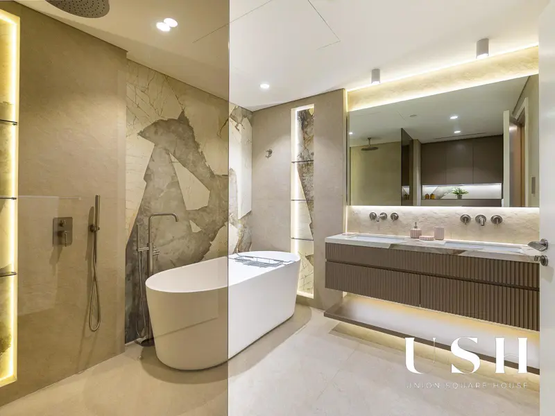 high-floor-burj-view-upgraded-furnished-1.webp
