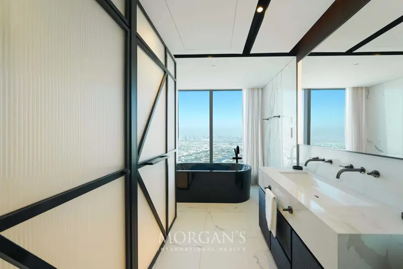 high-floor-furnished-unit-luxurious-layout.webp