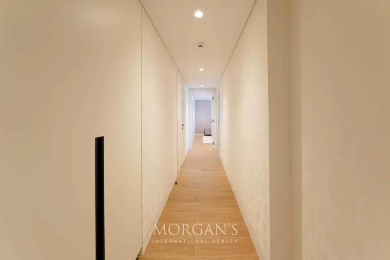 high-floor-furnished-unit-luxurious-layout.webp