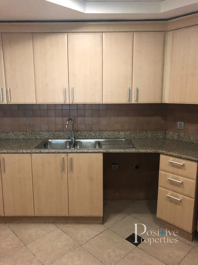 high-floor-great-roi-great-value-available-now.webp