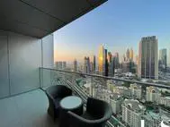 high-floor-i-sea-difc-views-i-ready-to-lease.webp