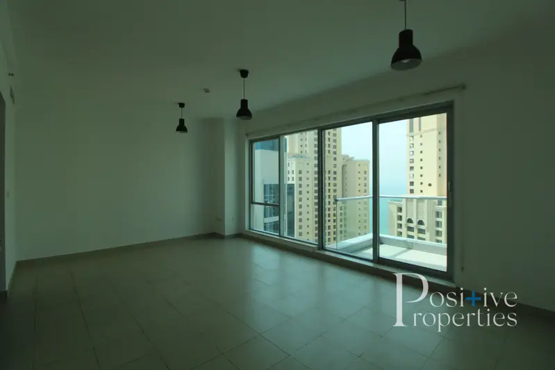high-floor-sea-view-spacious-1bed-chiller-free.webp