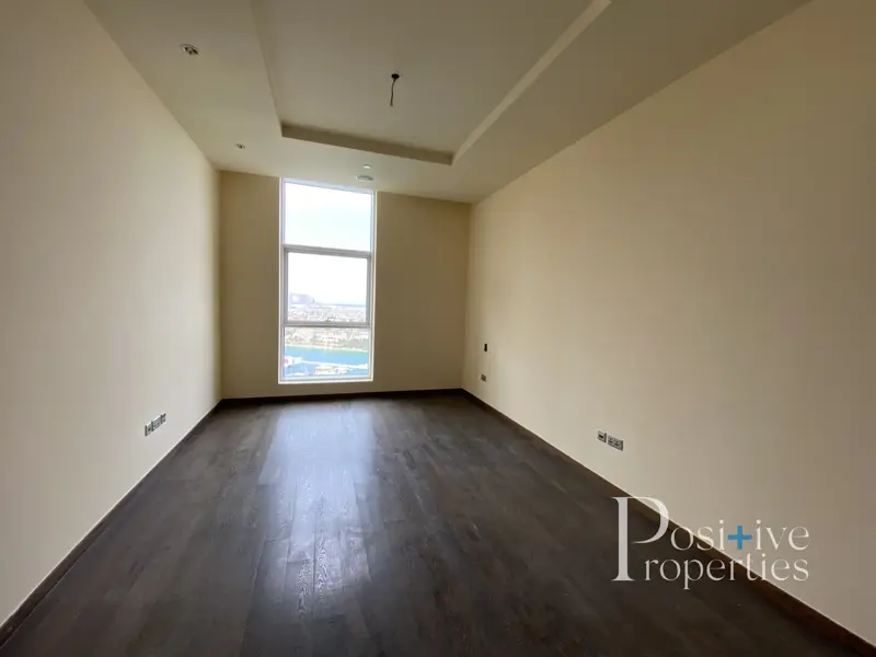 high-floor-type-batlantis-view-vacant-view-today.webp