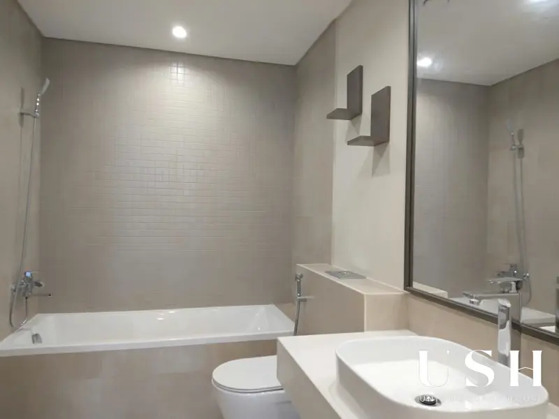 higher-floor-community-view-close-to-metro-1.webp