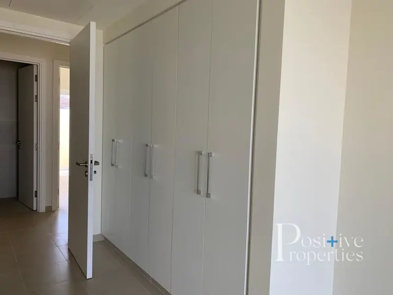 hot-deal-upper-end-corner-unit-ready-to-occupy.webp