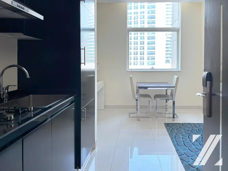 hotel-living-i-next-to-canal-i-ready-to-move.webp