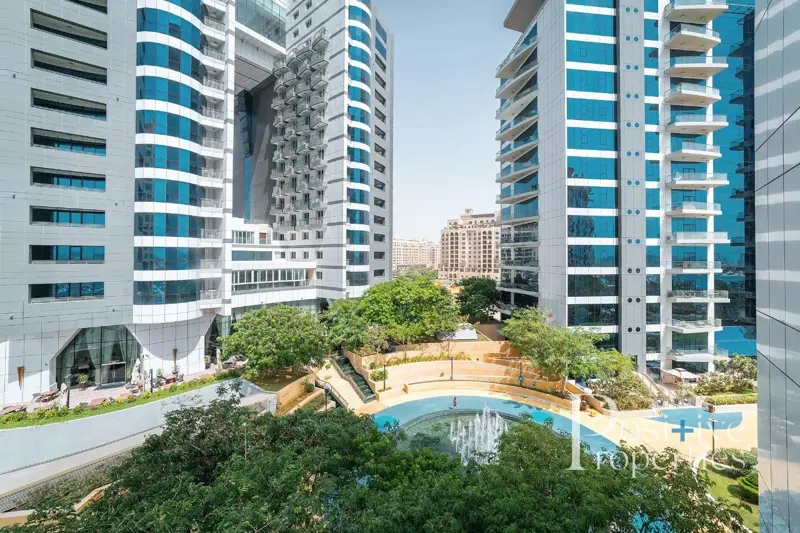 huge-3-bed-unfurnished-private-beach.webp