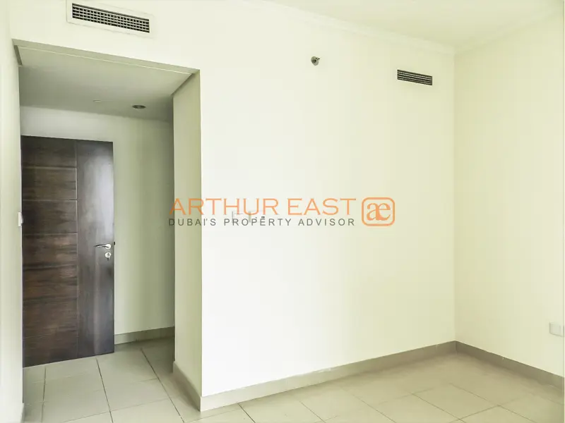 investment-deal-spacious-1-br-burj-views.webp