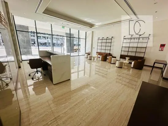 large-space-prime-location-brand-new-1.webp