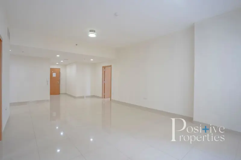 luxury-2-bhk-chiller-free-close-kitchen-near-moe.webp