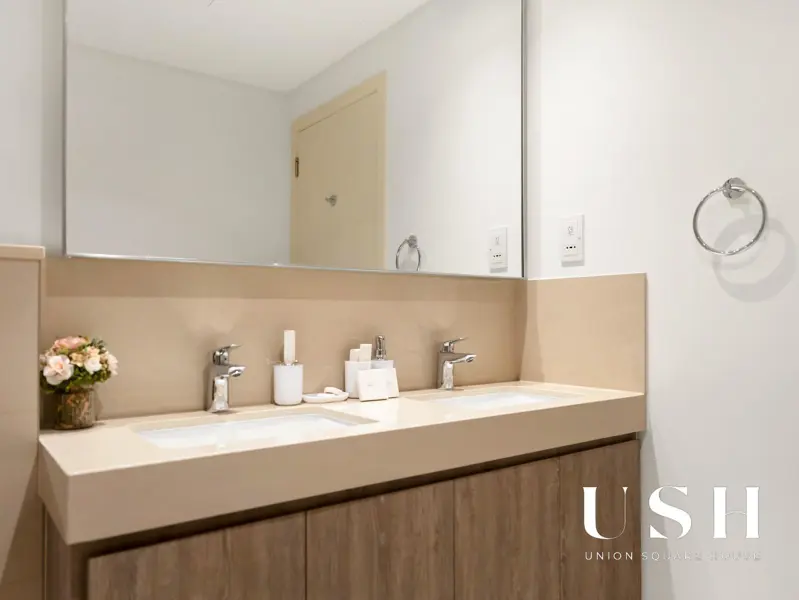 luxury-3-bed-unit-designer-furnished-phpp-1.webp