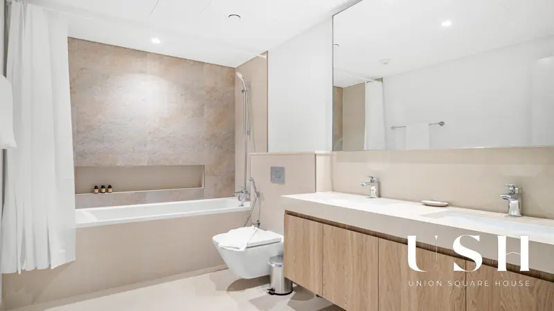 luxury-3br-fully-furnished-burj-khalifa-view-1.webp