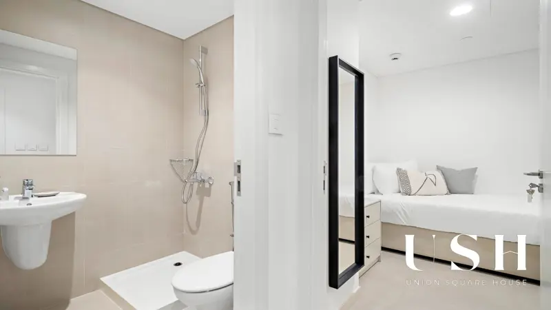 luxury-3br-fully-furnished-burj-khalifa-view-1.webp