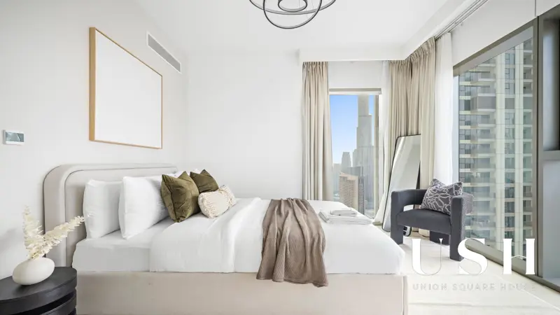luxury-3br-fully-furnished-burj-khalifa-view.webp