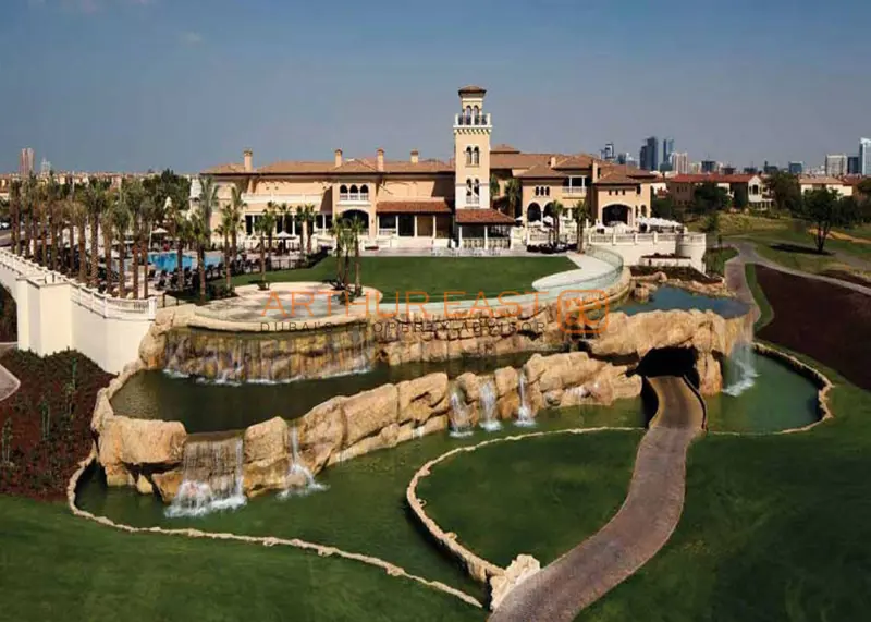 luxury-apartments-2-bedroom-golf-course.webp