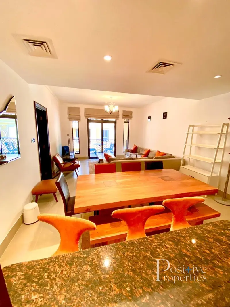 maids-room-study-room-large-layout.webp