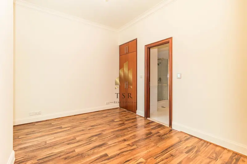 marina-view-bright-high-floor-spacious-3.webp