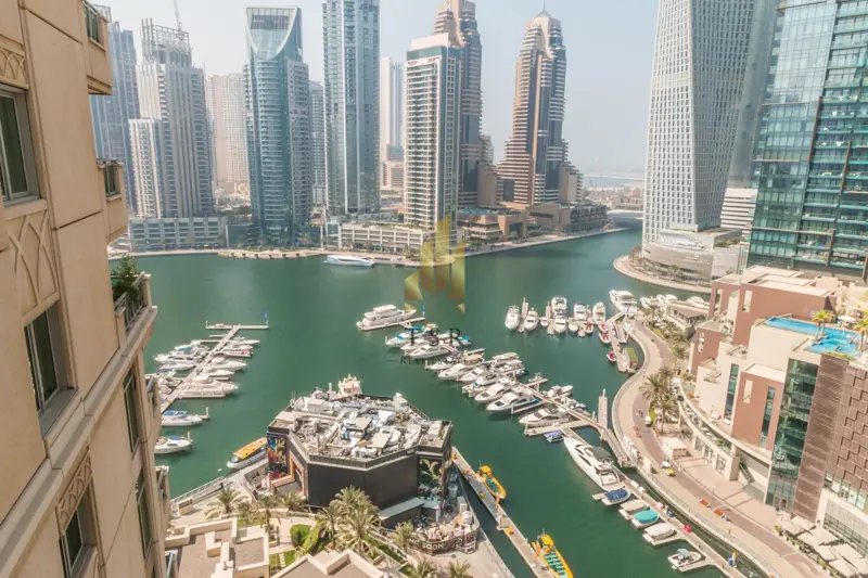 marina-view-bright-high-floor-spacious-3.webp
