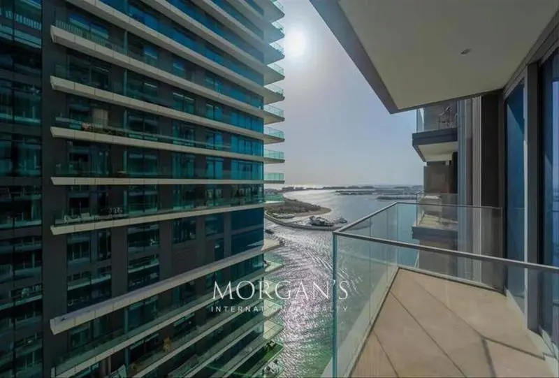 marina-view-bright-layout-semi-furnished.webp