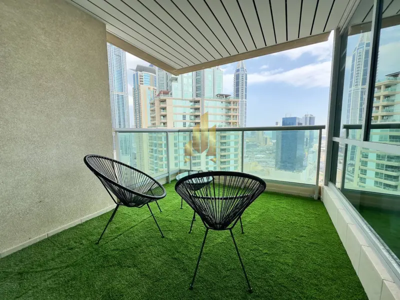 marina-view-spacious-unit-maid-room-furnished.webp
