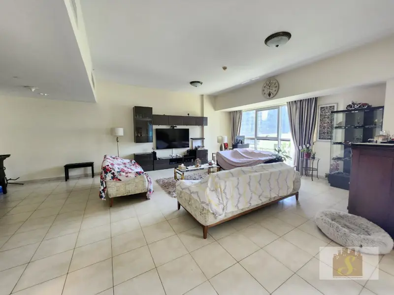 massive-3-bed-maids-lower-floor.webp