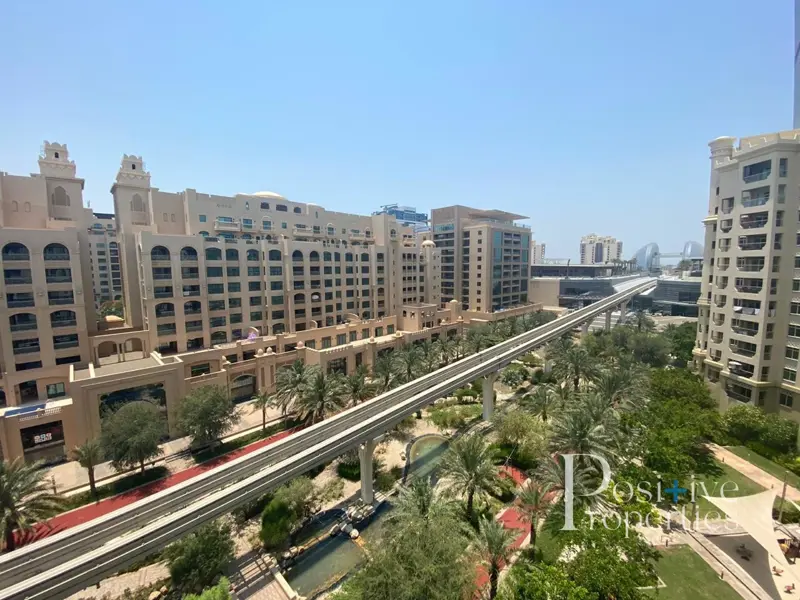 mid-floor-largest-2-bed-type-park-view.webp