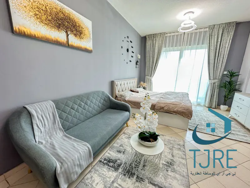 modern-style-cozy-furnished-bills-included.webp