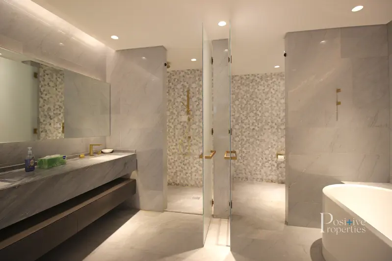 negotiable-multiple-cheques-maids-room.webp