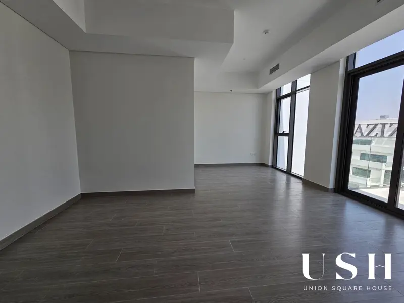 negotiable-price-highest-floor-skyline-view.webp
