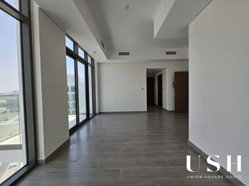 negotiable-price-highest-floor-skyline-view.webp