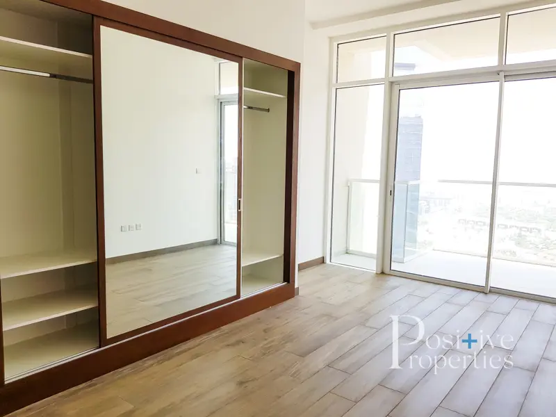 new-3-bed-duplex-pool-views-luxury-style.webp