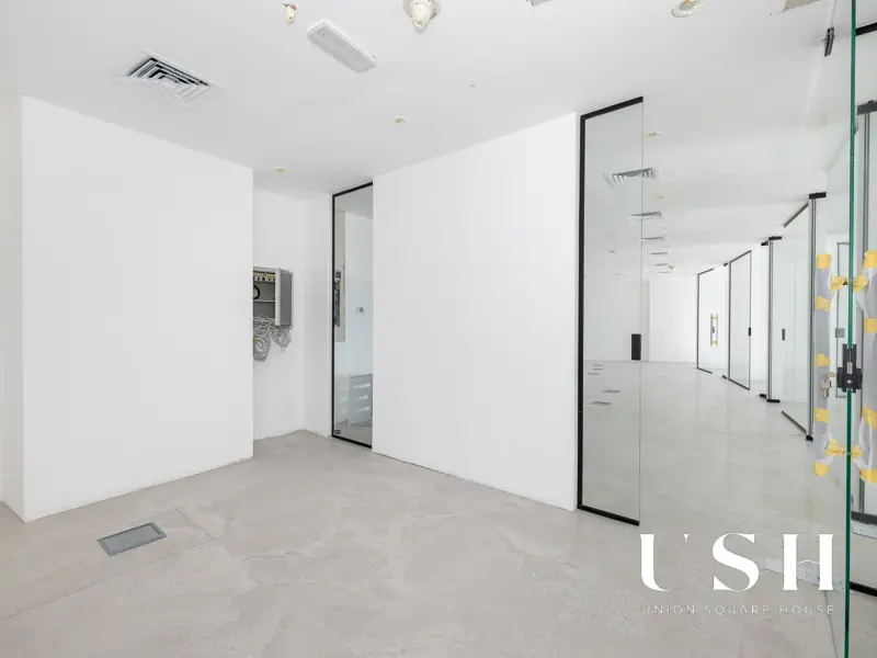 nicely-fitted-sea-view-extendable-to-1950-sqft-1.webp