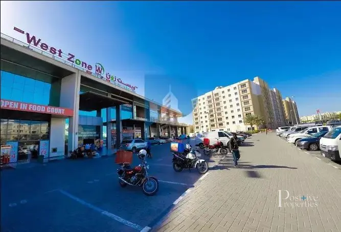 one-parking-free12-cheques-affordable-price-1.webp