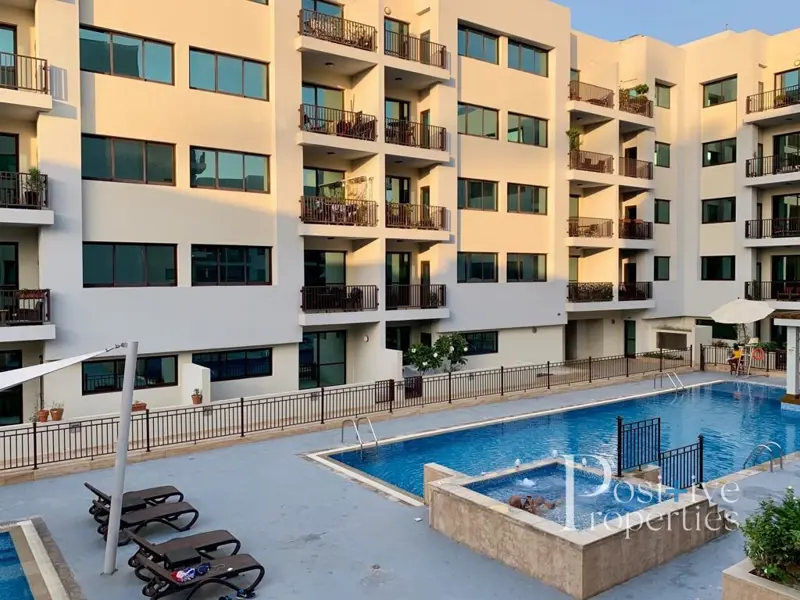 outstanding-unit-tenanted-but-can-be-vacant.webp
