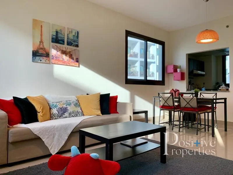 outstanding-unit-tenanted-but-can-be-vacant.webp