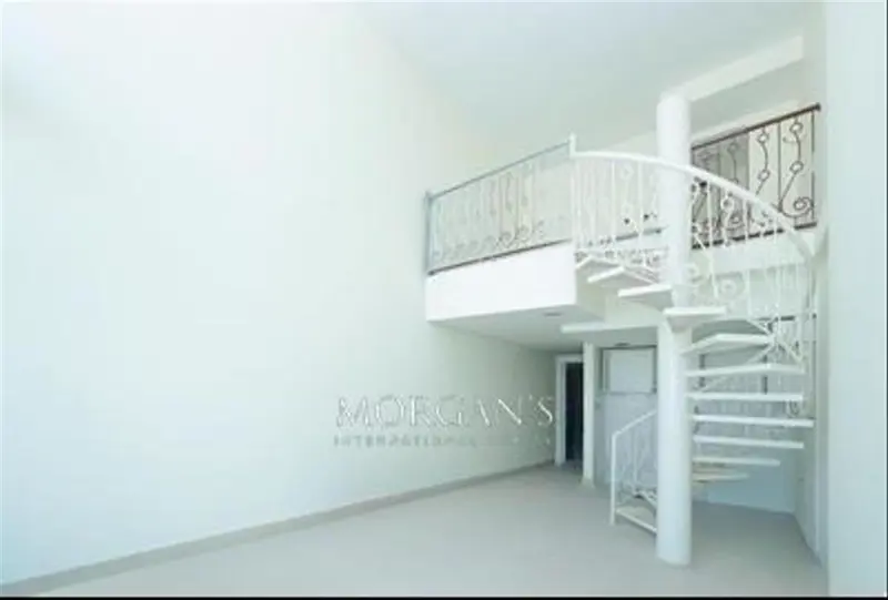 panoramic-view-of-dubai-marina-high-floor-2.webp