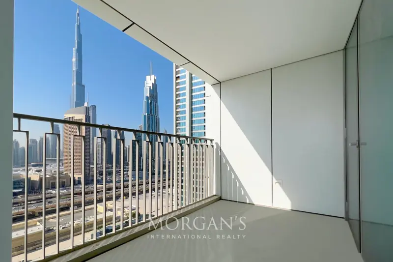 pay-3.5m-now-no-service-charge-burj-khalifa.webp