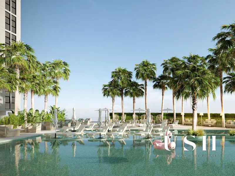 pool-view-furnished-spacious-multiple-units-2.webp