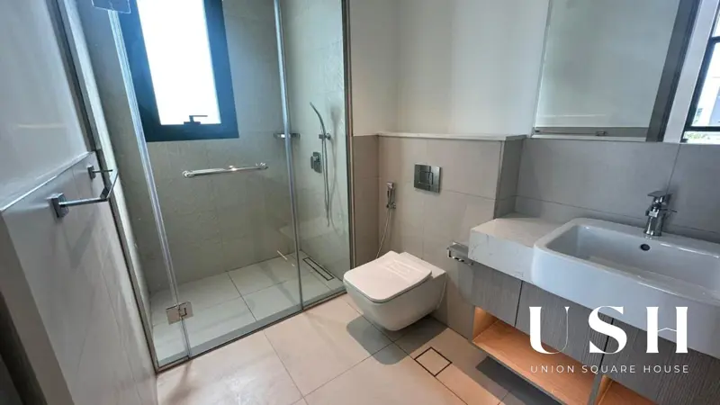 pre-leased-luxurious-near-pool-rented-high-roi.webp