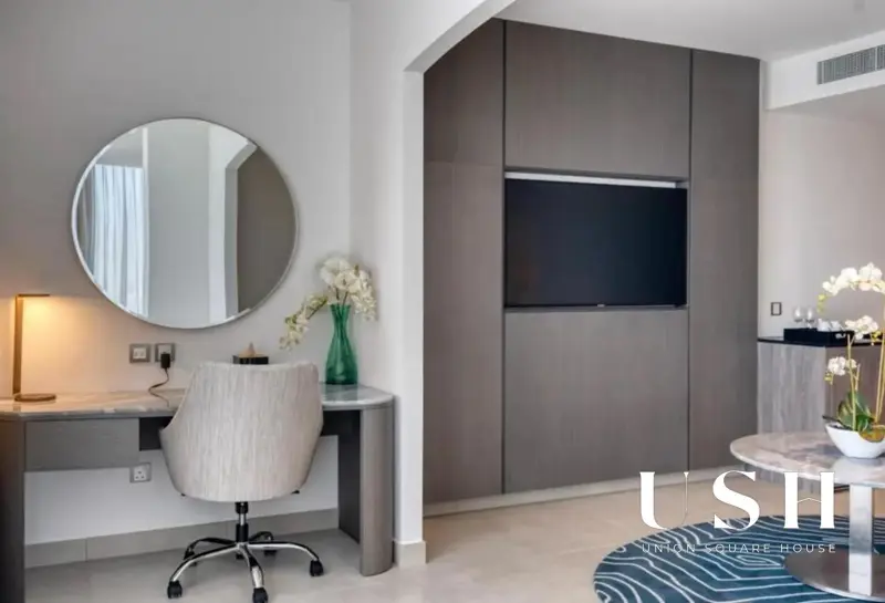 premium-studio-high-floor-hotel-room.webp