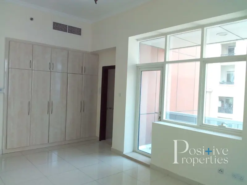 prime-location-white-goods-opp-mall.webp