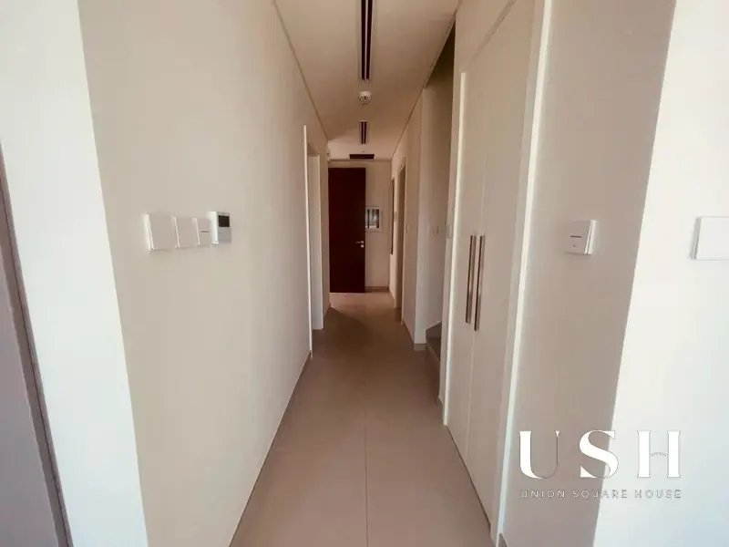 prime-location-with-great-connectivity-spacious.webp