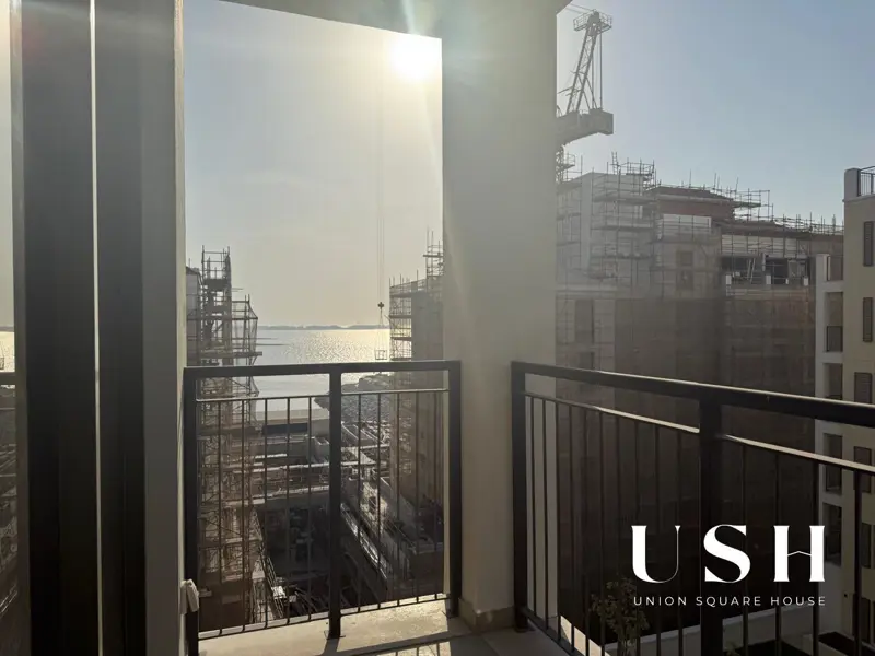 ready-to-move-partial-sea-view-prime-location-1.webp